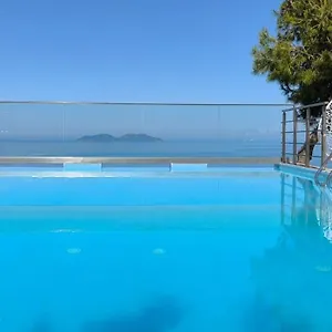 Dena Apartament